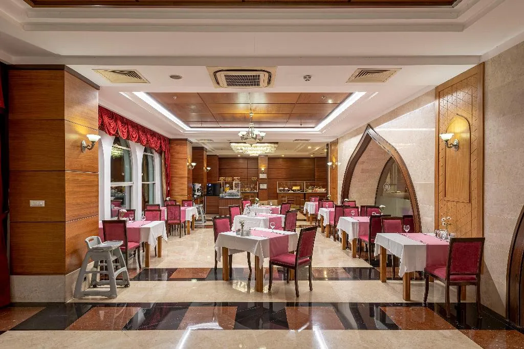 Restaurant, Crowne Plaza Antalya, Antalya