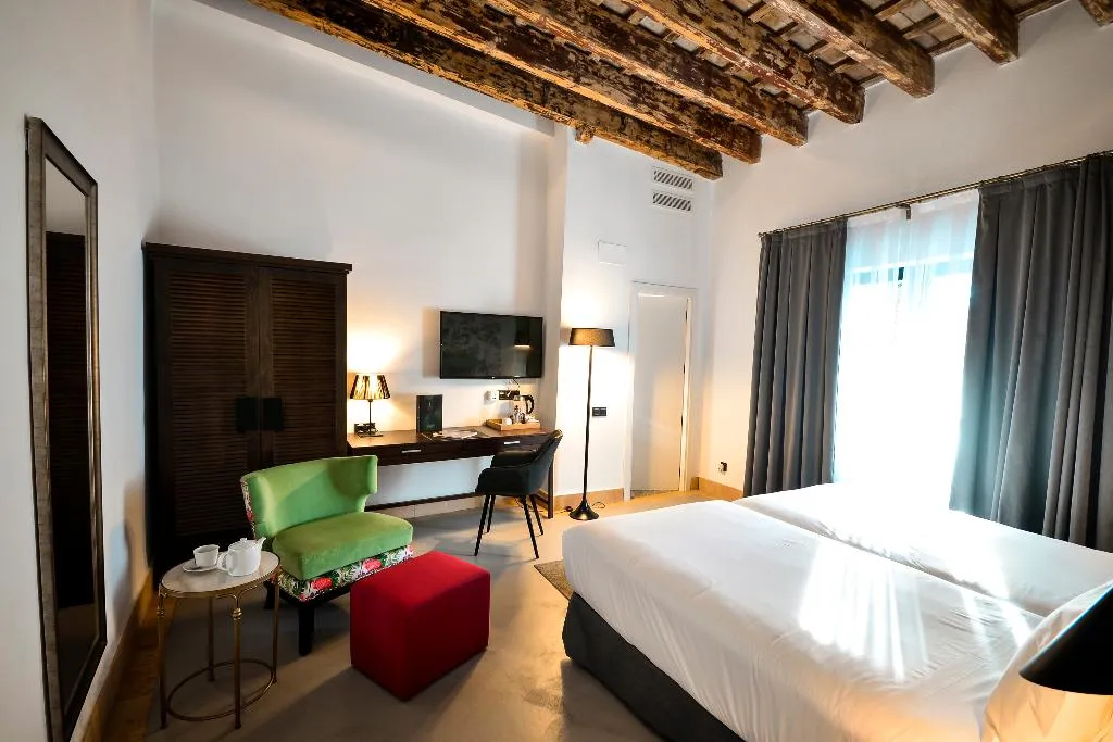 Double or Twin SUPERIOR Room, Legado Alcazar, Seville