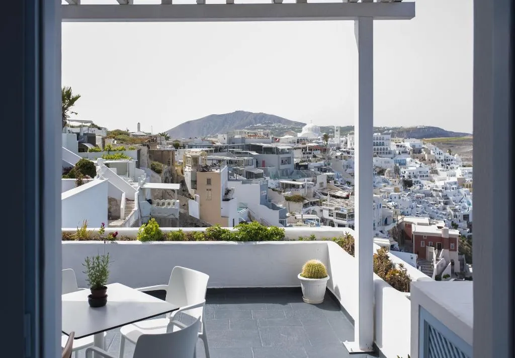 Room, Kastro Suites, Santorini