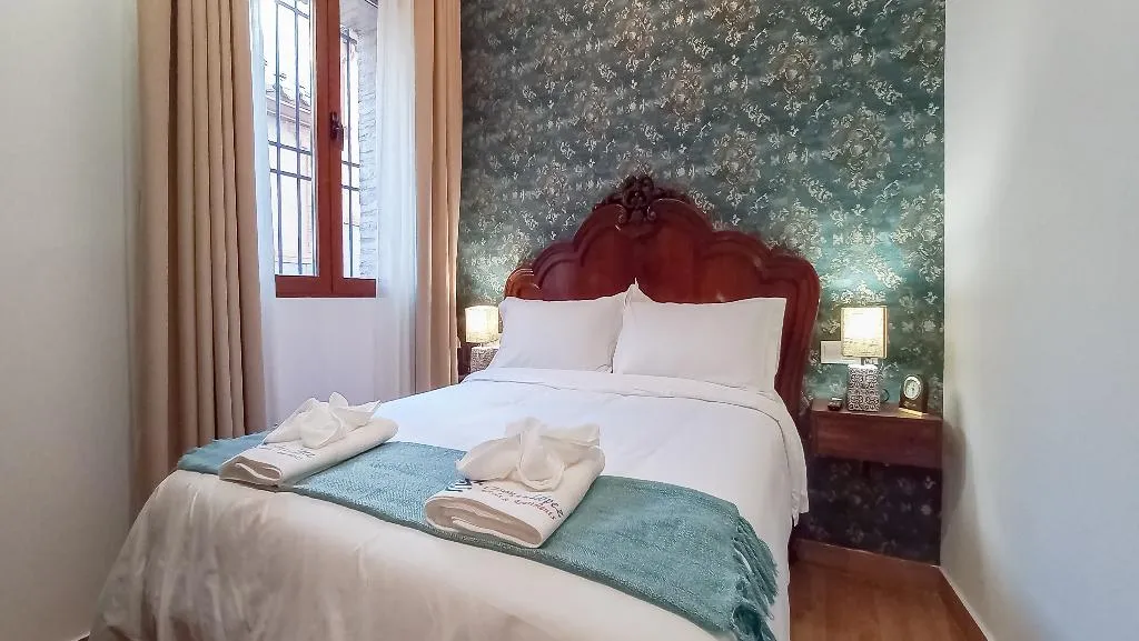 APARTMENT DELUXE Room, Cason De Los Lopez Apartments, Madrid