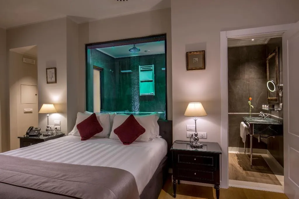DOUBLE DELUXE Room, Hotel Monte Cenci, Rome