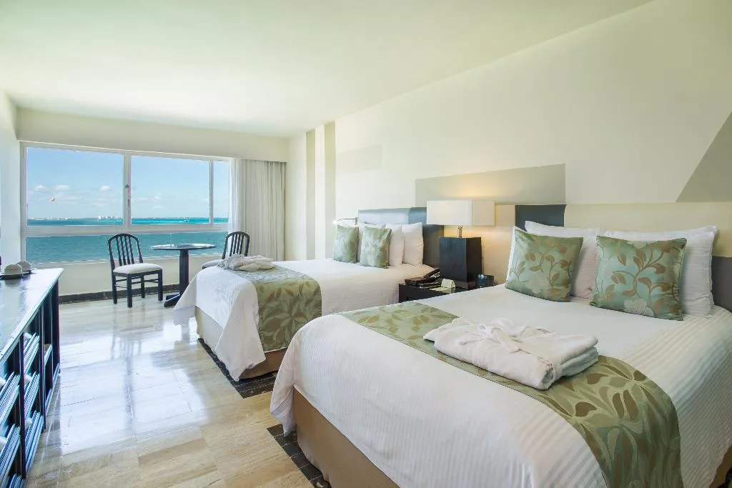 TWIN DELUXE PARTIAL OCEAN VIEW Room, Dreams Sands Cancun, Cancun Area
