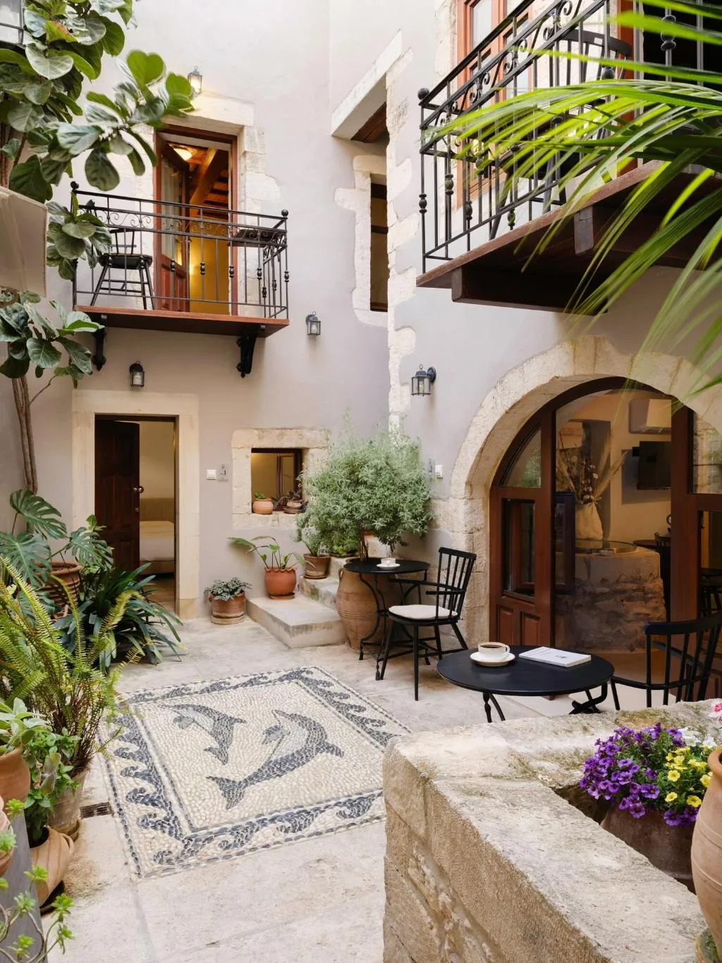 General view, Casa Dei Delfini, Crete
