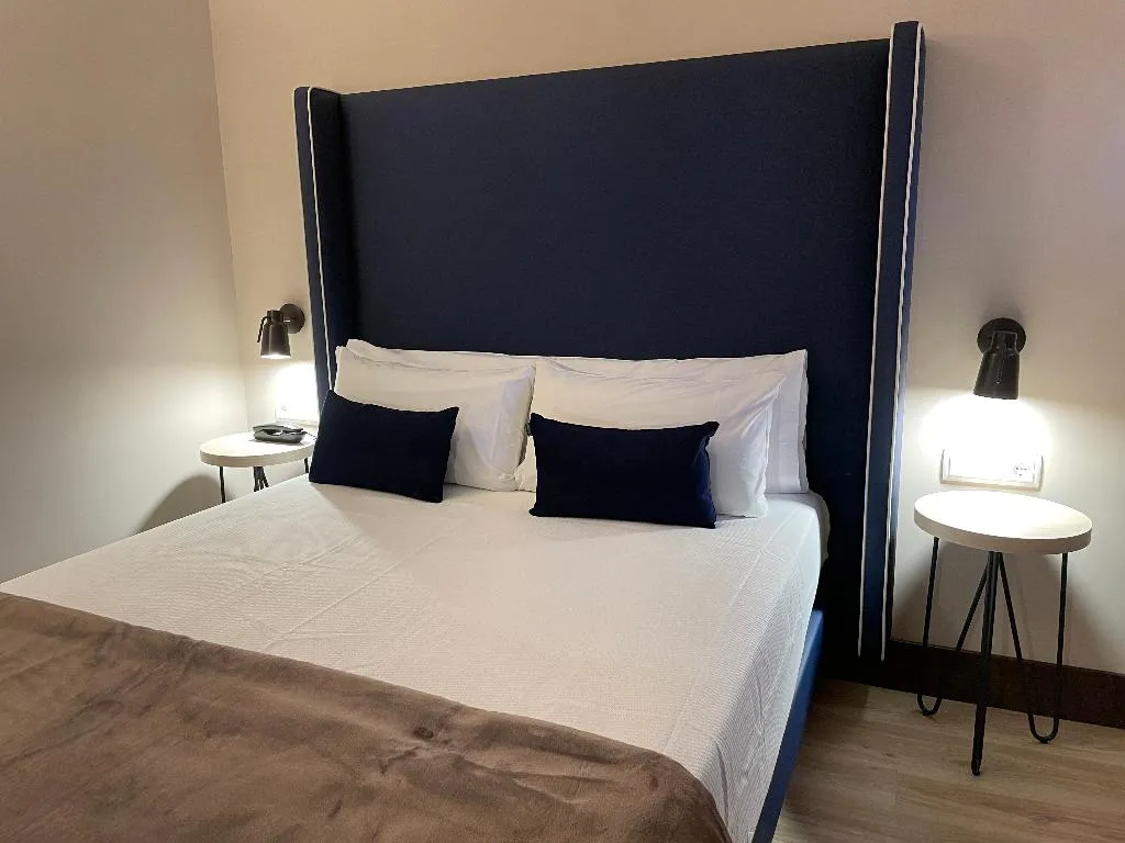 SINGLE STANDARD Room, María Cristina Hotel, Madrid