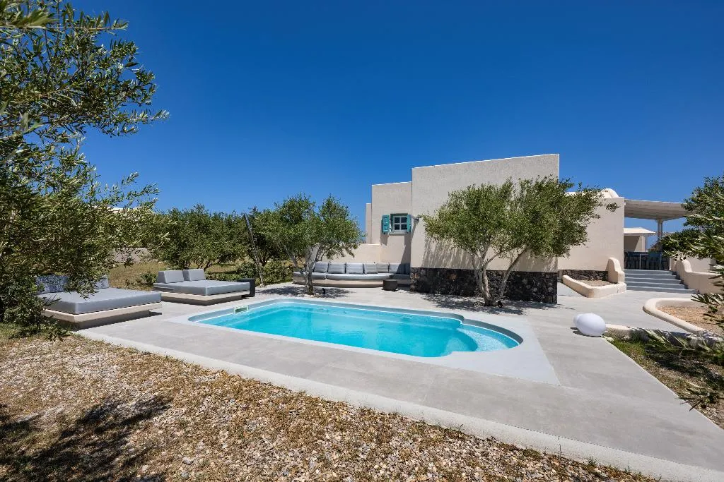 VILLA TWO BEDROOMS WITH PRIVATE POOL Room, Sienna Eco Resort, Santorini