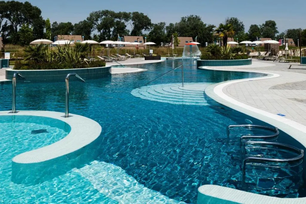 Pool, House Boat Resort Marina Resort Azzurra, Venice