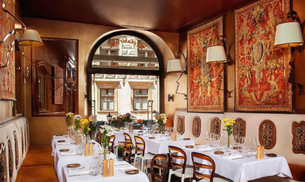 Restaurant, Kanonicza 22, Krakow