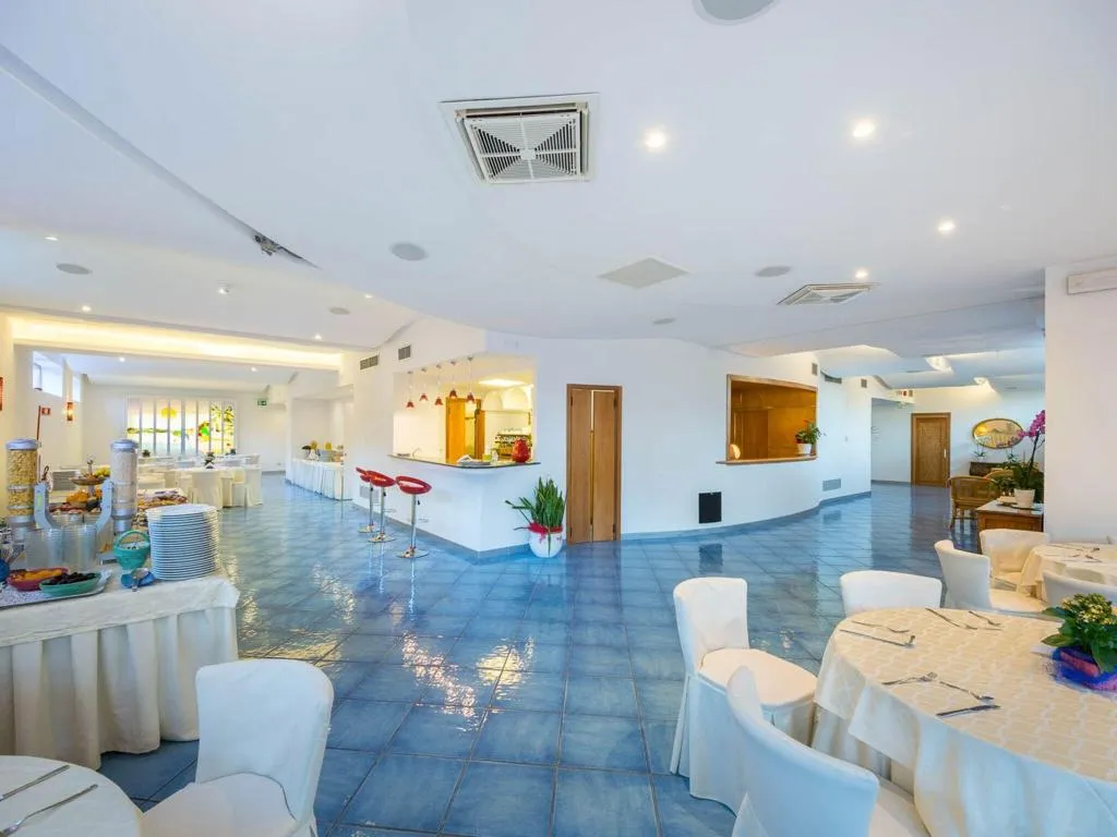 Restaurant, Hotel Sole Splendid, Naples