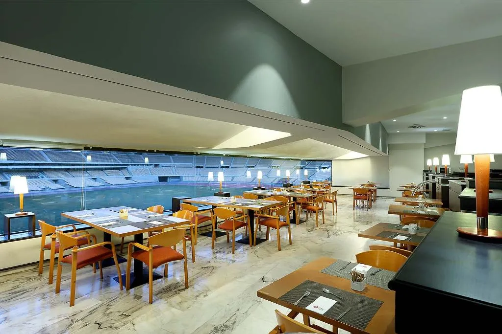Restaurant, Exe Isla Cartuja, Seville