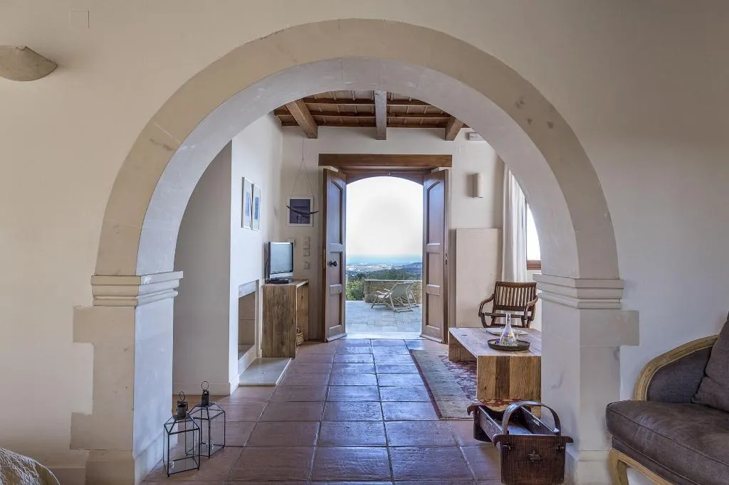 Room, Kapsaliana Village Hotel, Crete