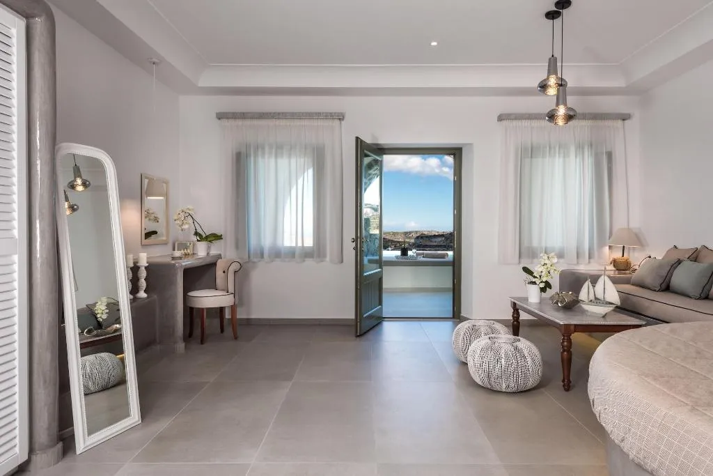 Room, Elements of Caldera Suites, Santorini