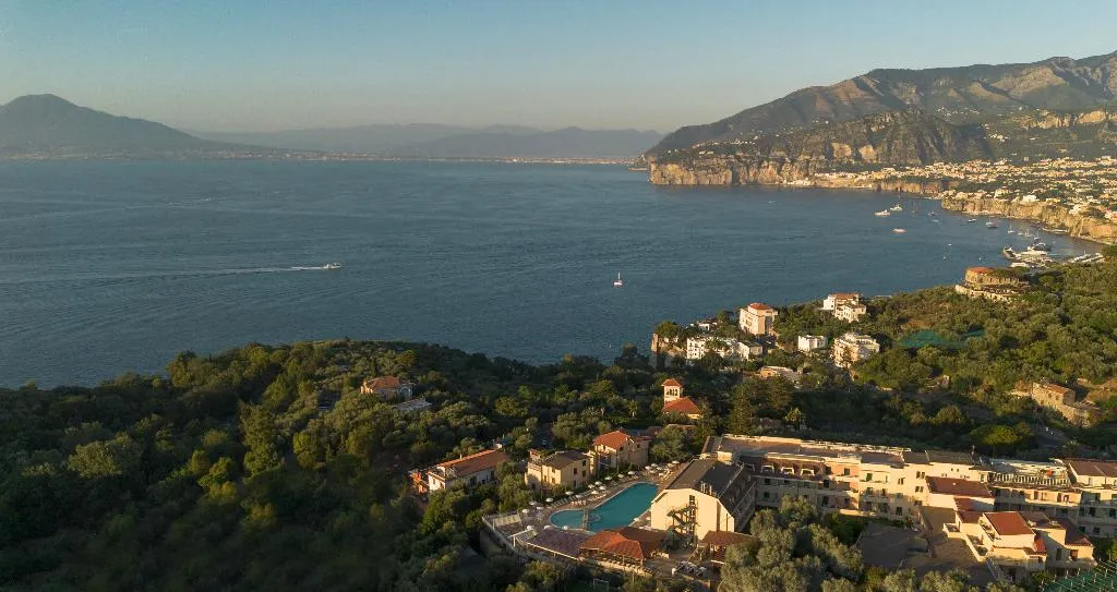 General view, Grand Hotel Vesuvio, Naples