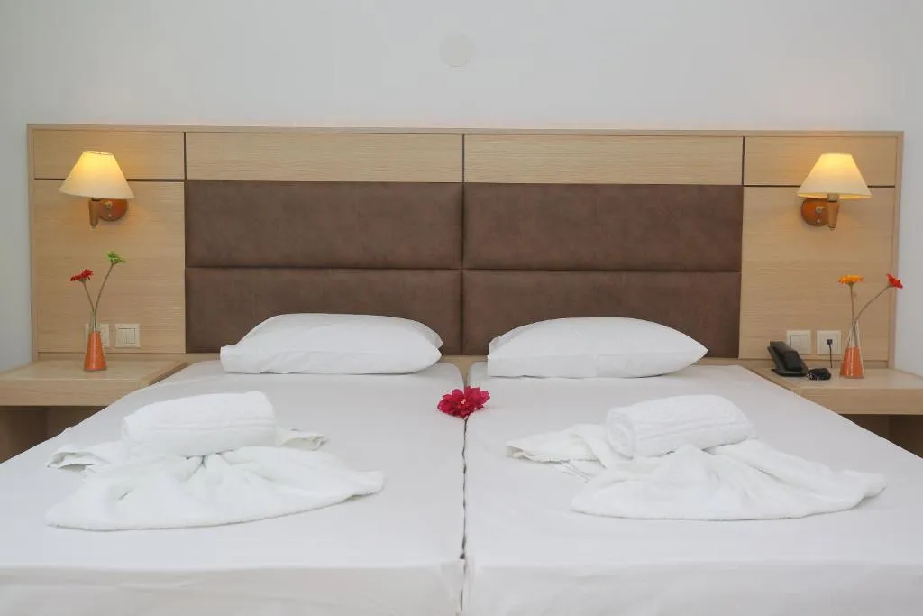 TRIPLE CLASSIC Room, Hilltop, Halkidiki