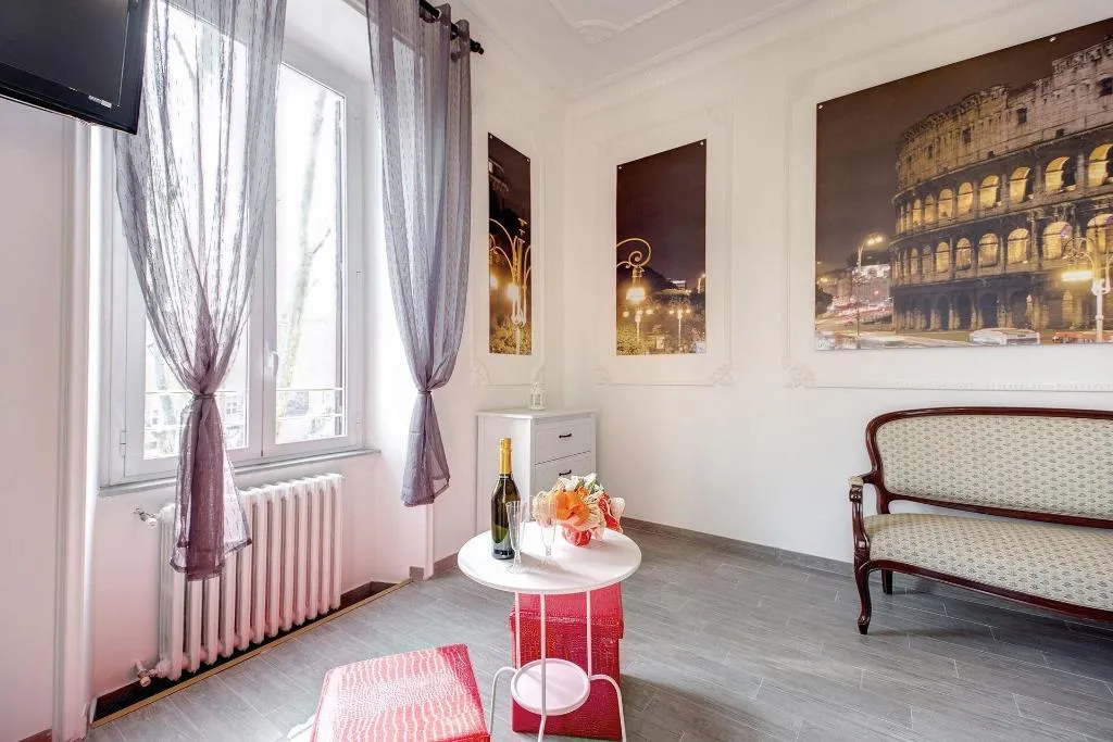 Room, Domus 78, Rome
