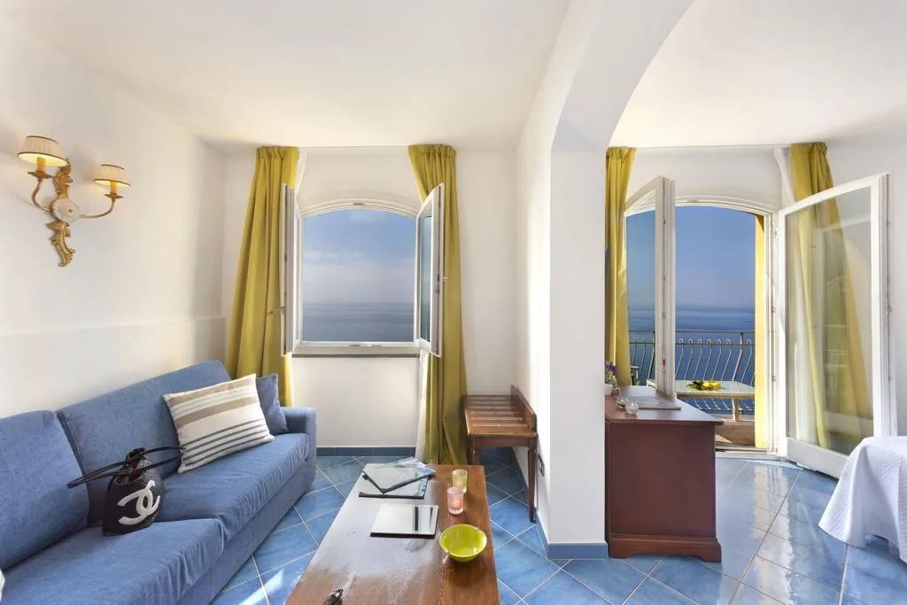 DOUBLE STANDARD Room, Villa Pandora, Naples