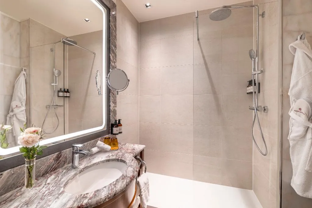 DOUBLE PREMIUM Room, NH Collection Prague Carlo IV, Prague