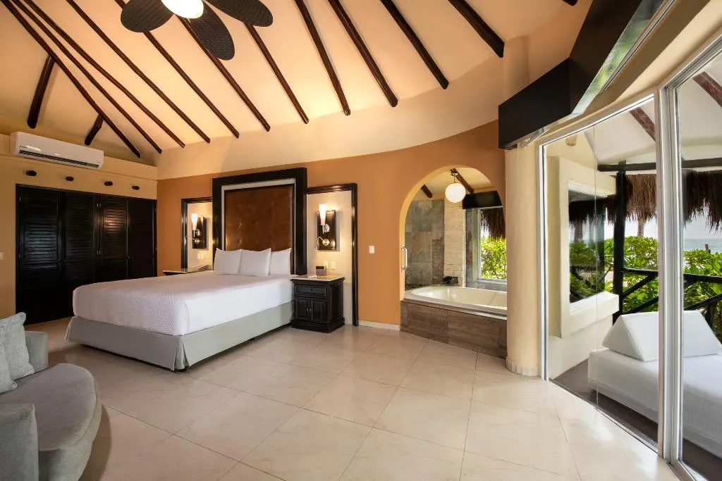 SUITE STANDARD Room, El Dorado Casitas Royale Spa Resorts All Inclusive, Cancun Area