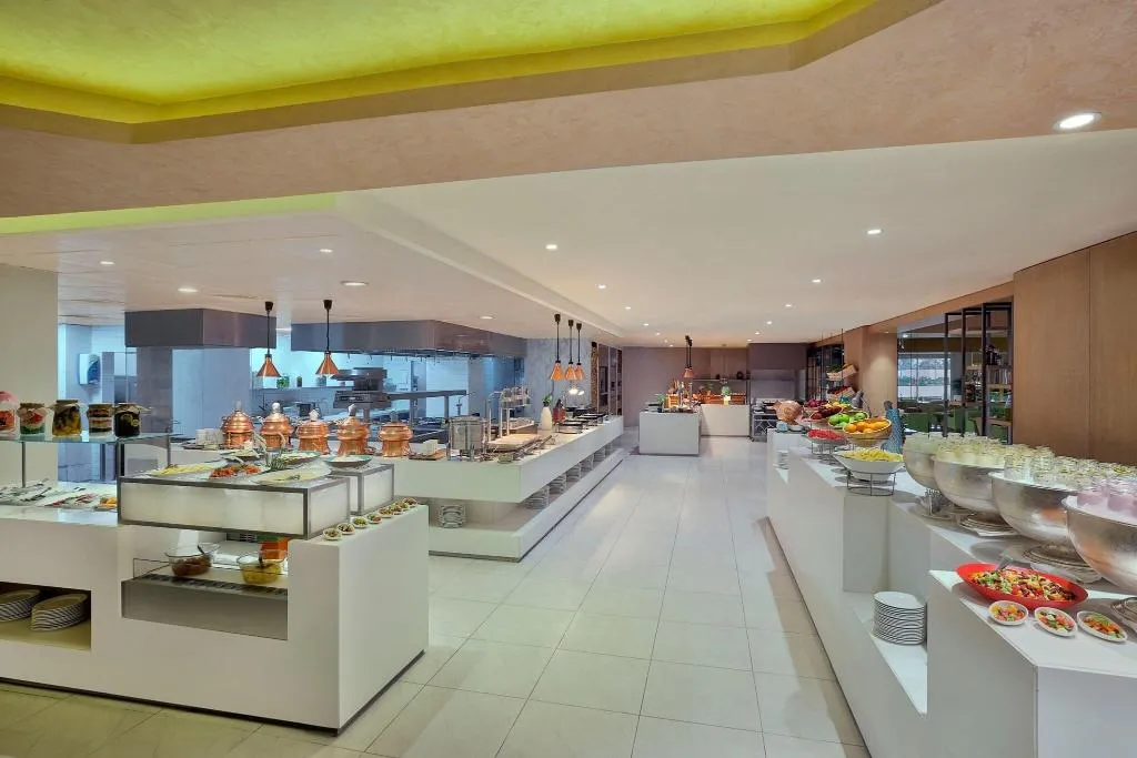 Room, Habtoor Grand Resort, Autograph Collection, Dubai