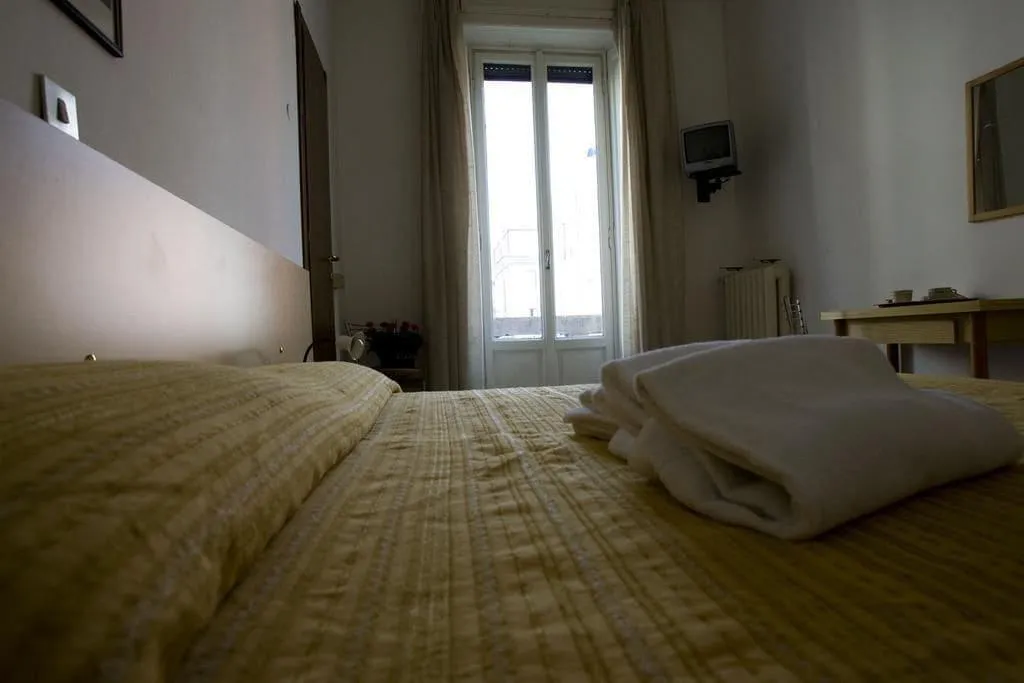 Room, Hotel La Pace, Milan