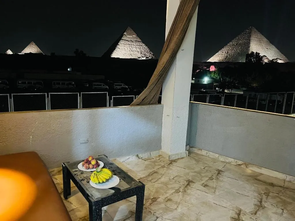 Room LUXURY ONE BEDROOM Room, Capital Of Pyramids Hotel, Cairo
