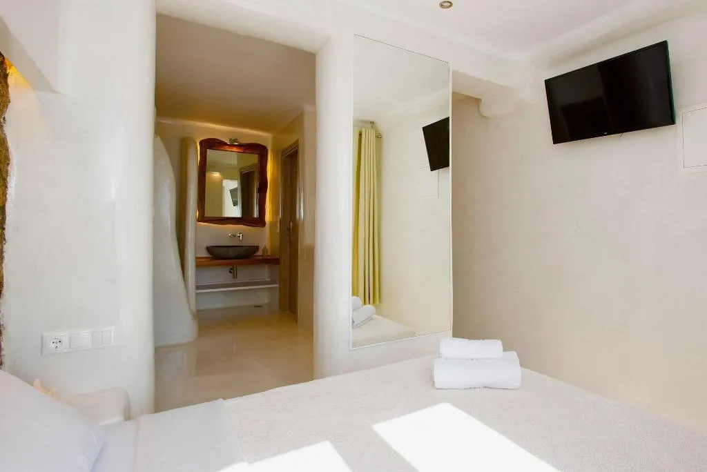Room, Villa Elina Suites And More, Mykonos