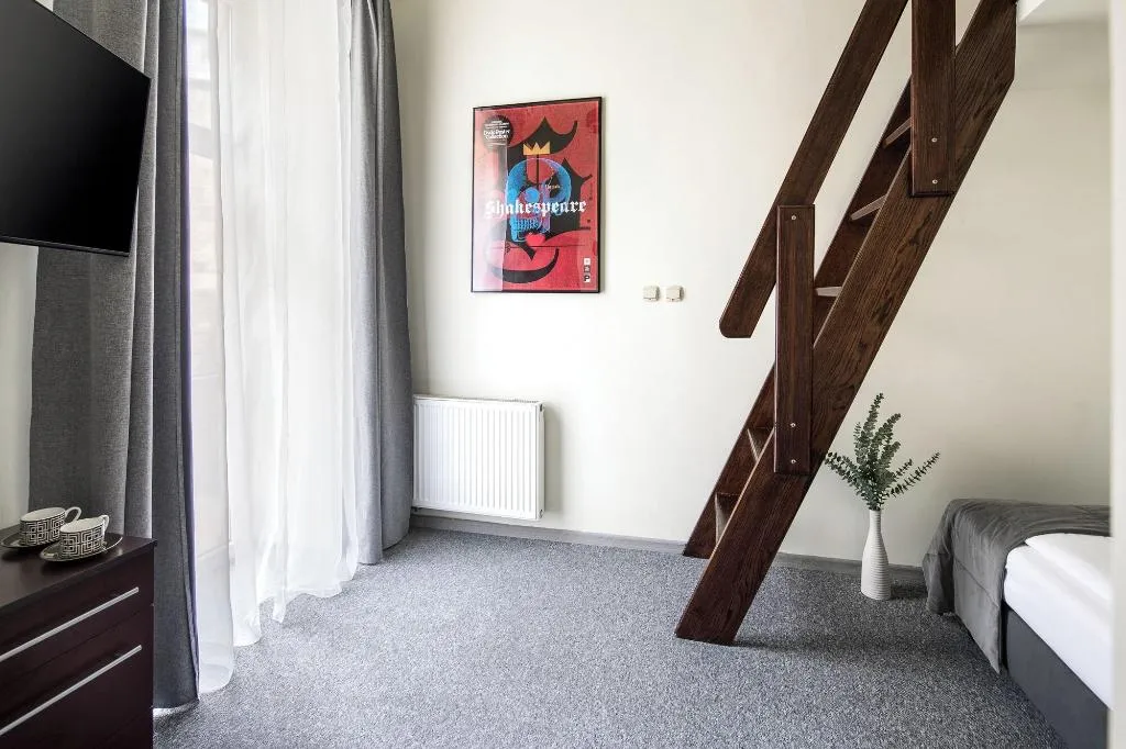Room, The Royal Path Aparthotel, Krakow