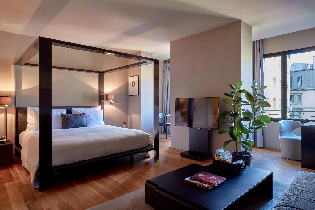 FAMILY ROOM STANDARD Room, Sir Victor Hotel part of Sircle Collection, Barcelona