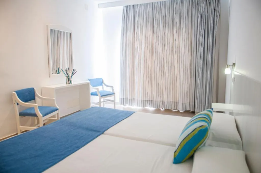 Double or Twin SEA VIEW Room, Xuroy, Menorca