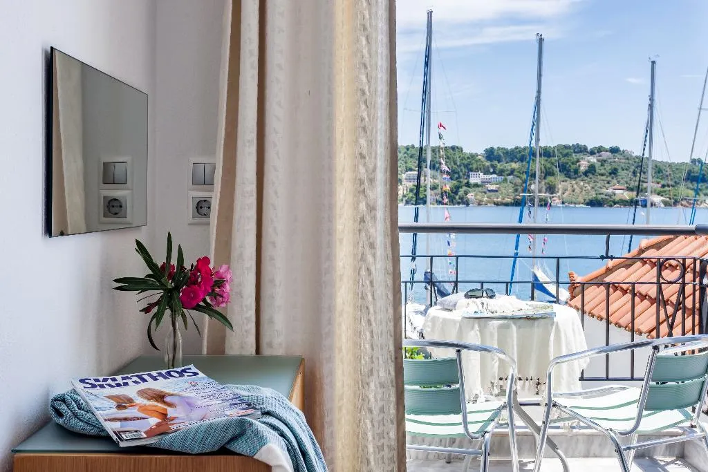 Double or Twin STANDARD Room, Akti, Skiathos