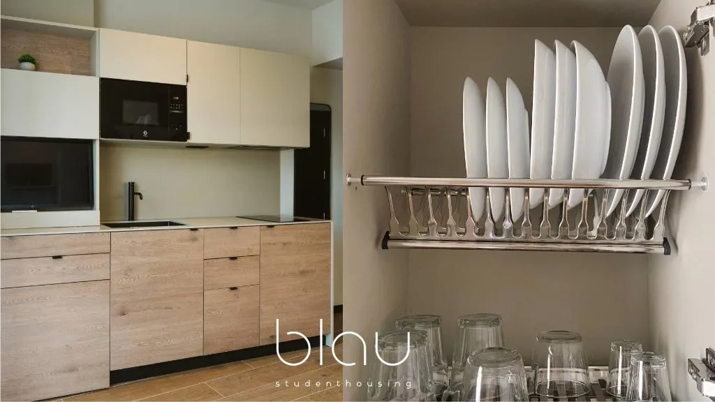 STUDIO DELUXE ONE BED Room, Blau Student Housing, Barcelona