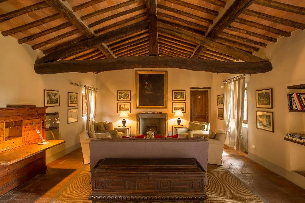 Lobby, Castello di Fonterutoli, Florence