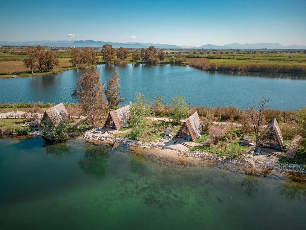 Tent WITH JACUZZI WITH VIEWS Room, Nabi Resort Glamping & Spa, Naples