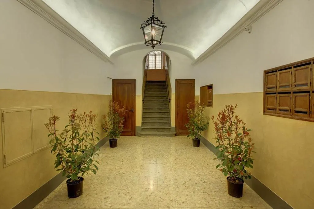 Lobby, La Signoria di Firenze, Florence