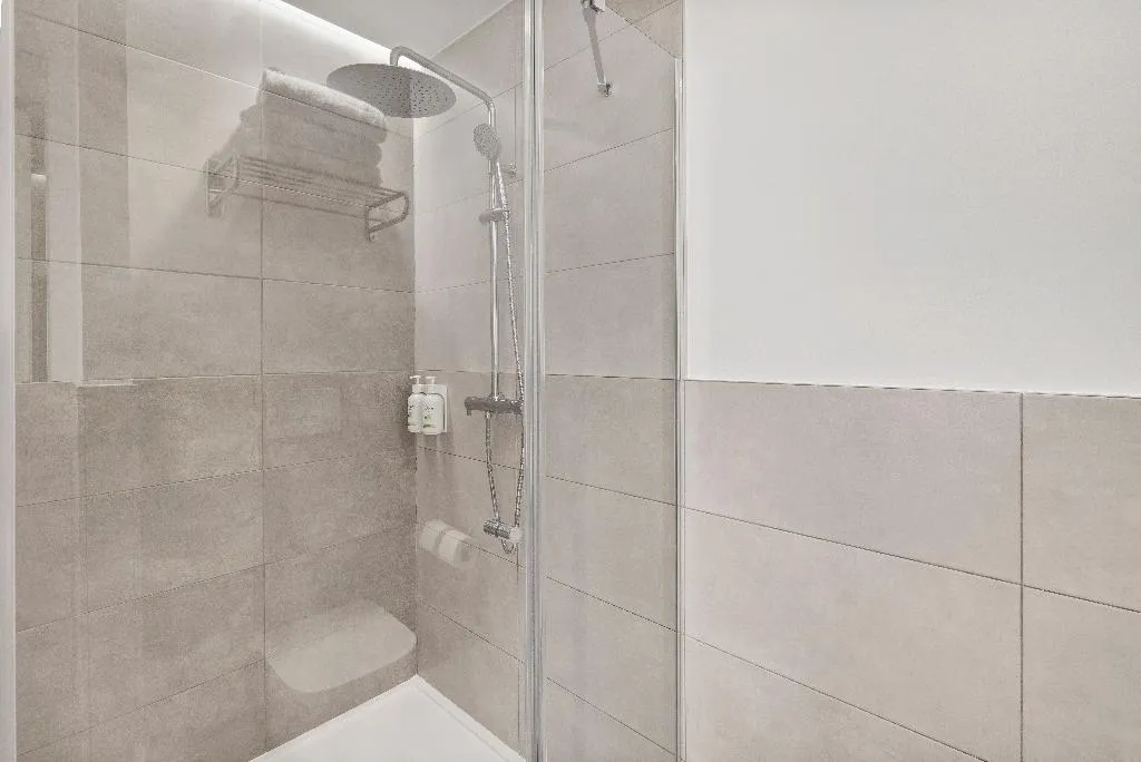 FAMILY ROOM STANDARD Room, B&b Hotel Madrid Fuenlabrada Retail Park, Madrid