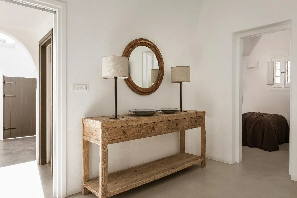 STUDIO TWO BEDROOMS WITH PRIVATE POOL Room, Aqua Luxury Suites, Santorini