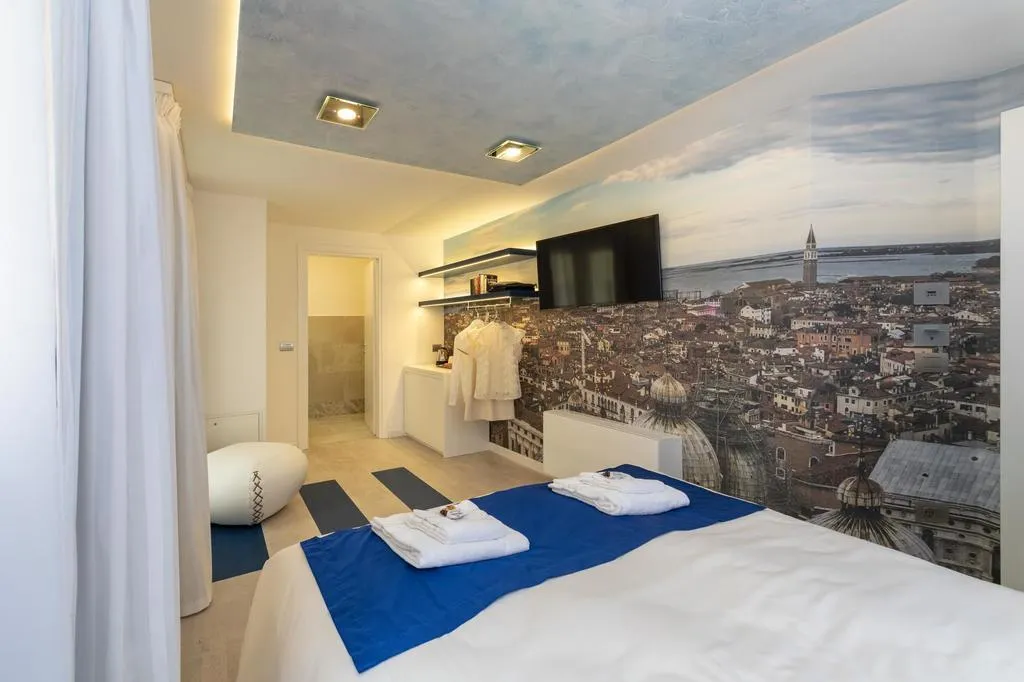 Room, Ca' de la Fonte, Venice