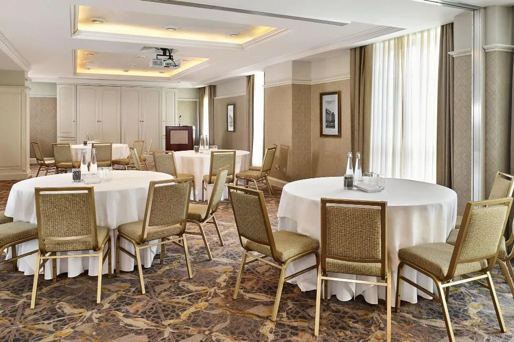 Conferences, The College Green Hotel Dublin, Autograph, Dublin
