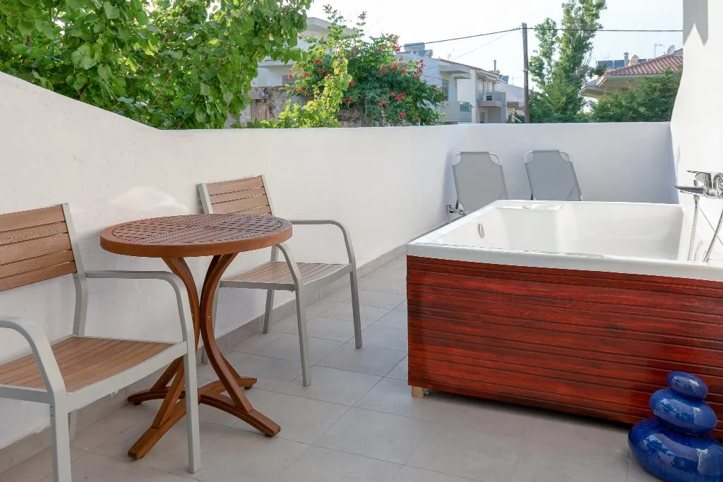 Double or Twin DELUXE WITH JACUZZI Room, Nathalie, Rhodes