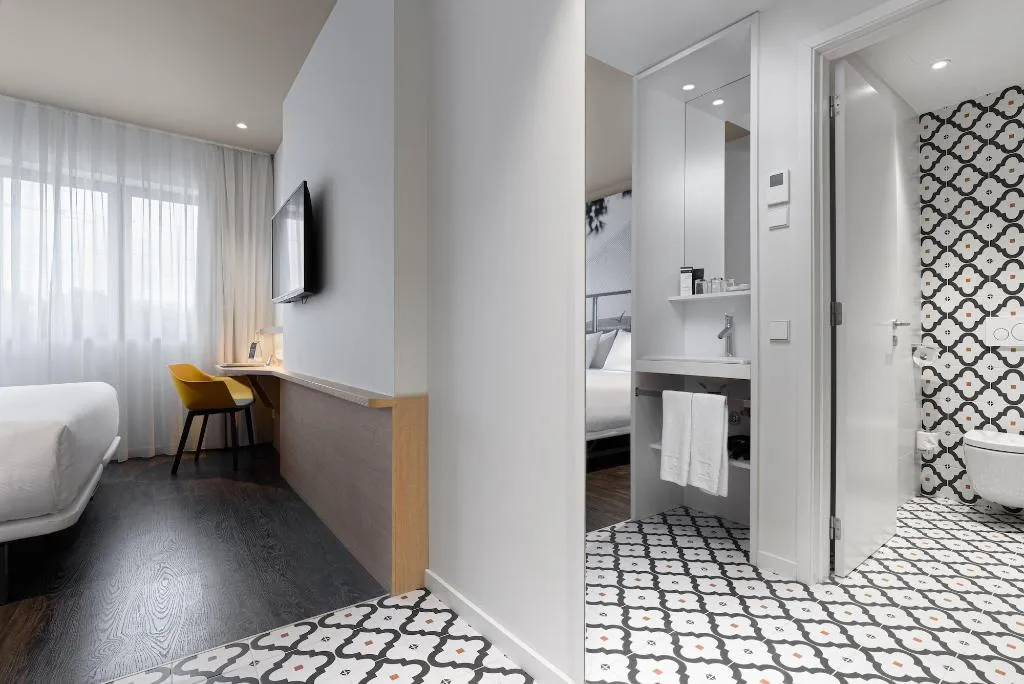 Room, Ikonik Lisboa, Lisbon