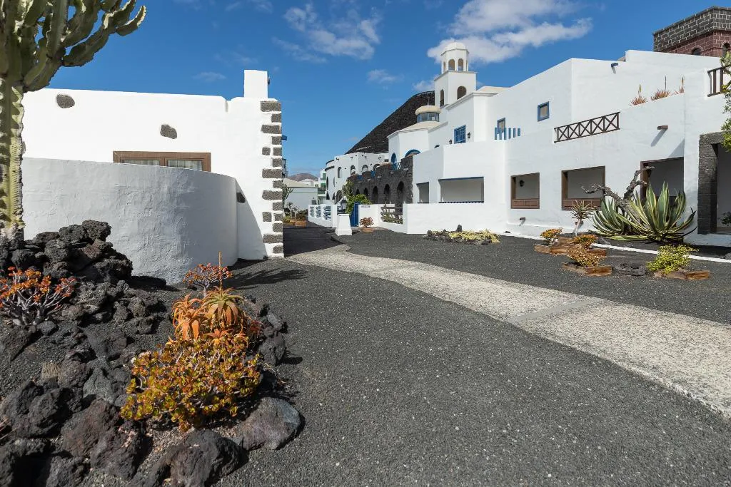 General view, Hotel LIVVO Volcan Lanzarote, Lanzarote