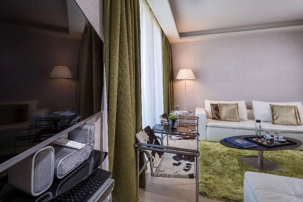 Room, Radisson Blu Park Hotel Athens, Athens