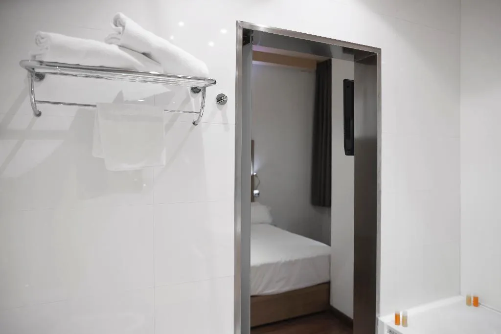 DOUBLE INNER Room, Petit Palace Plaza Malaga, Costa Del Sol