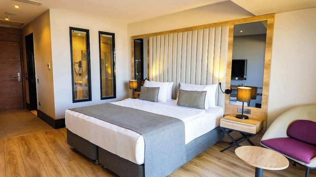 Room, Seven For Life Thermal Hotel, Izmir