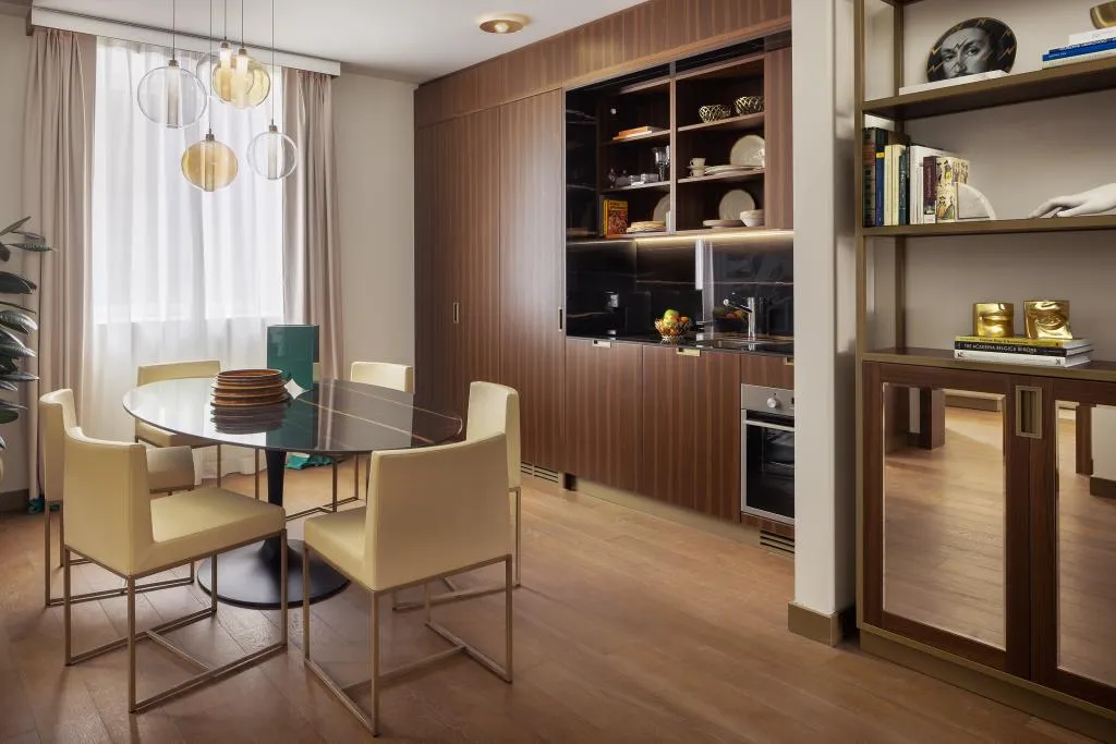 APARTMENT DELUXE TWO BEDROOM Room, Teatro Luxury Apartments Firenze, Florence