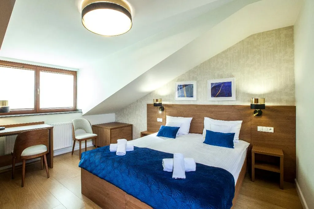 APARTMENT TWO BEDROOMS ONE BATHROOM Room, Portal House Apartments, Krakow