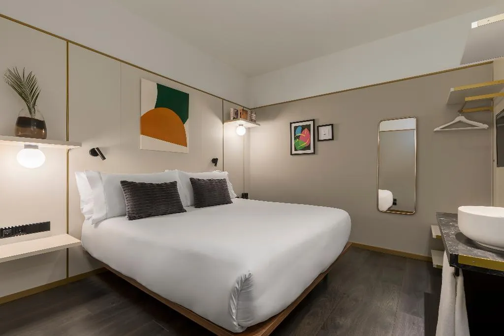 DOUBLE CLASSIC Room, Be Mate Paseo de Gracia, Barcelona