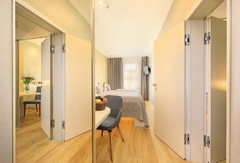 TRIPLE DELUXE Room, Ametyst, Prague