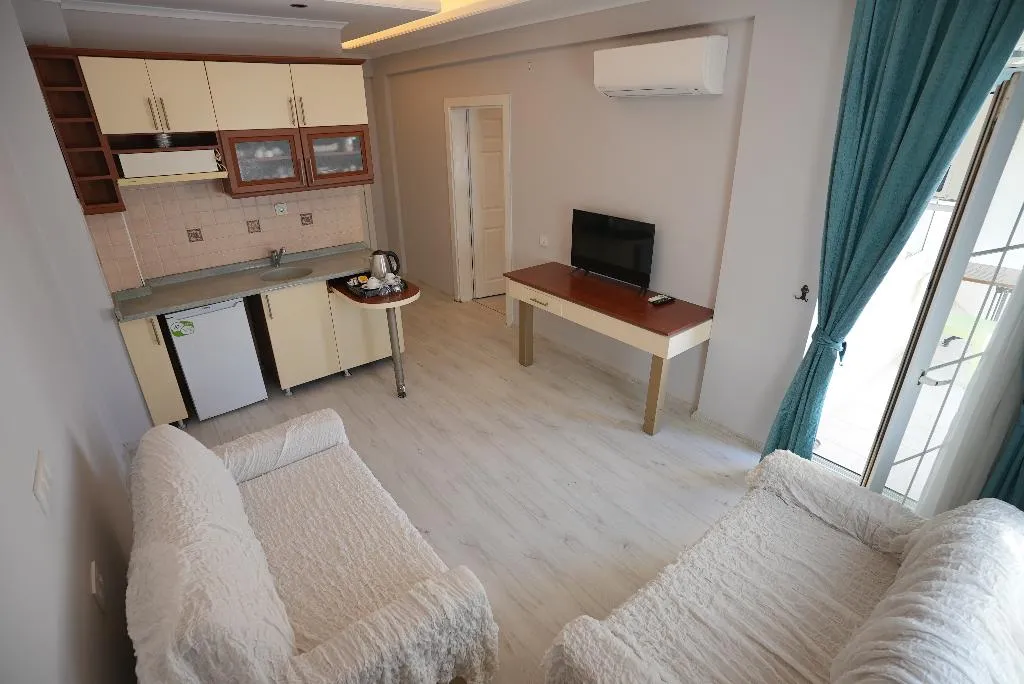 FAMILY ROOM WITH BALCONY Room, By Cemil Boutique Hotel, Antalya