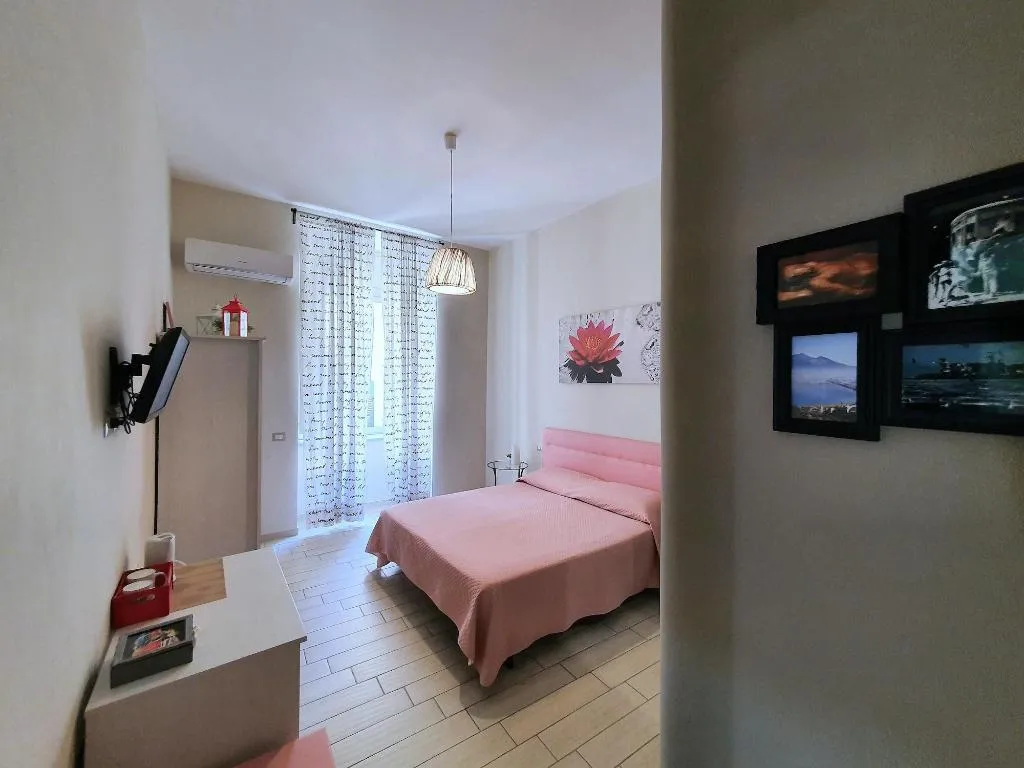 Room, Domus Armenio, Naples