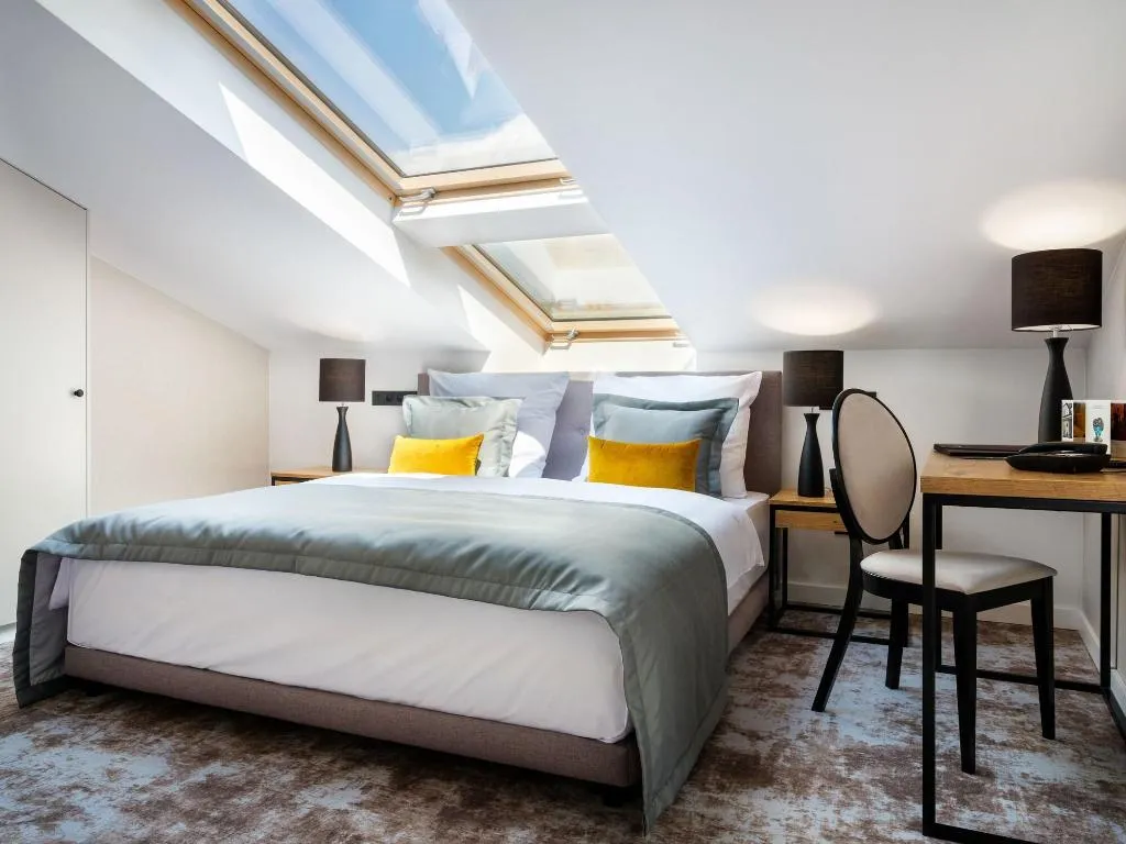 Room, Wawel Queen, Krakow